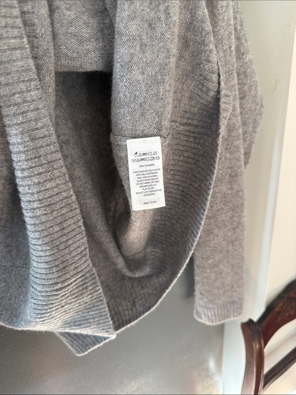 Rachel Zoe 2 Ply Grey Cashmere Sweater Size M - Picture 4 of 5